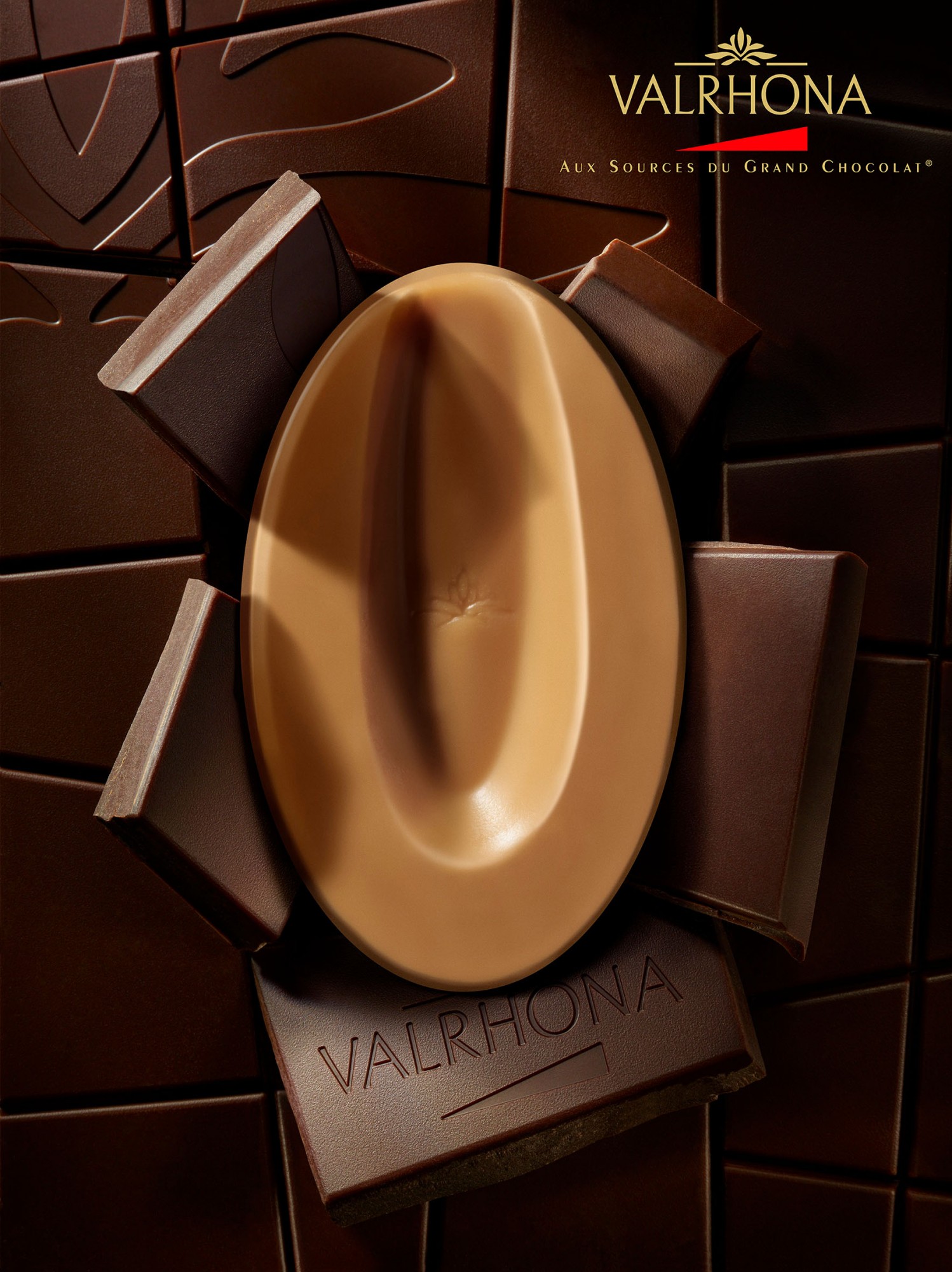 Pistoles de chocolat Valrhona, photographie en studio à Lyon par Julien Bouvier