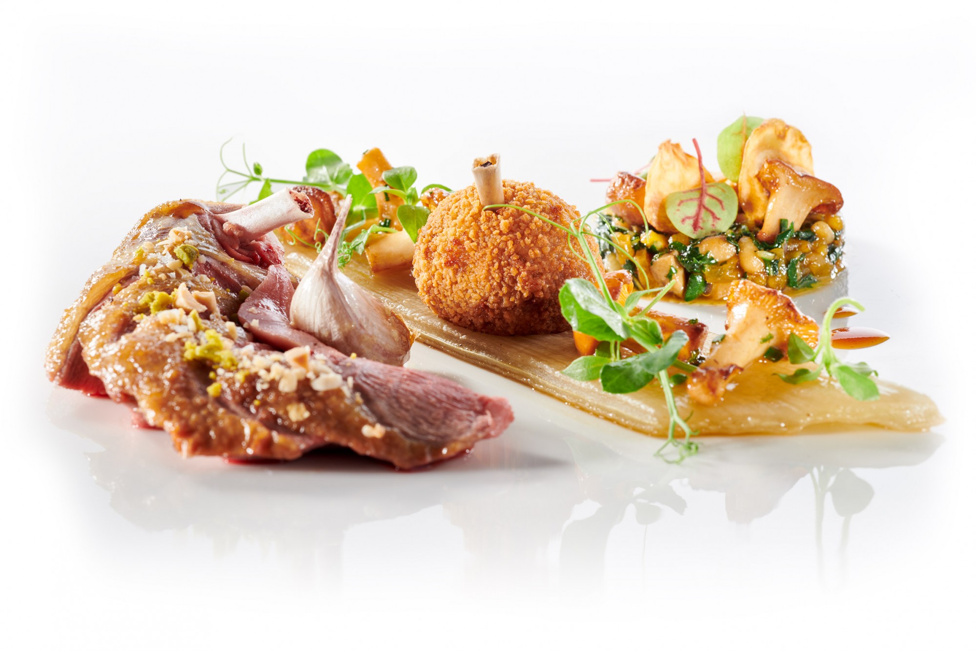 Recette de pigeon du chef Guy Lassausaie, photographiée par Julien Bouvier, photographe culinaire à Lyon