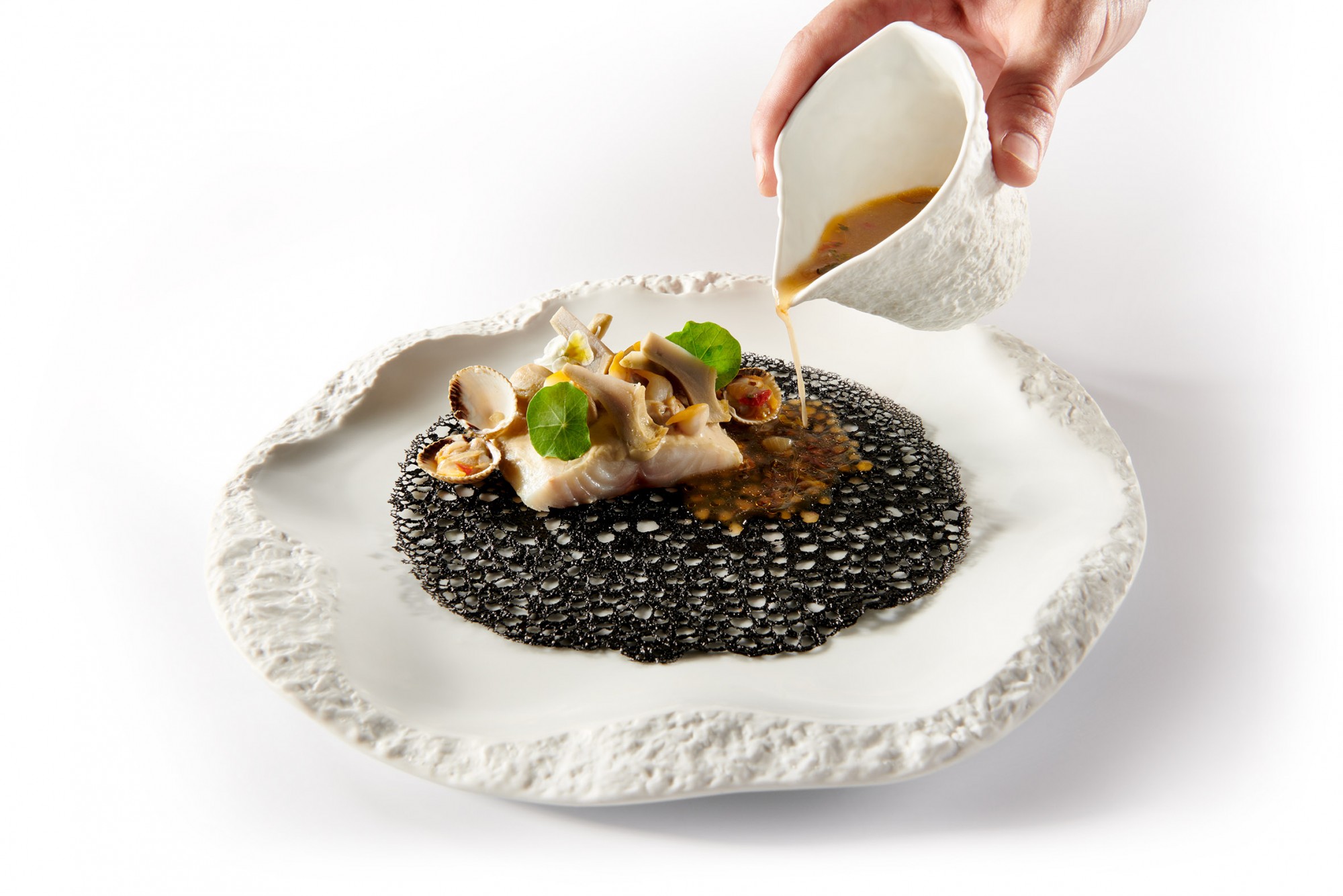 Recette de poisson du chef Guy Lassausaie, photographiée par Julien Bouvier, photographe culinaire à Lyon