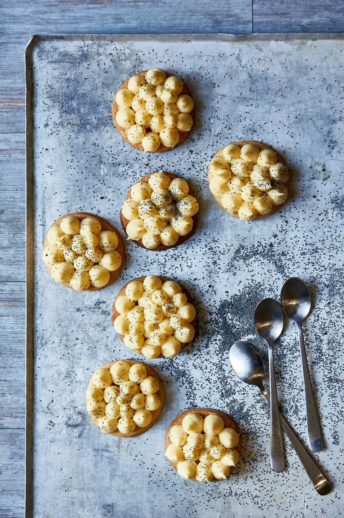 Tartelettes, photographie culinaire en studio à Lyon par Julien Bouvier