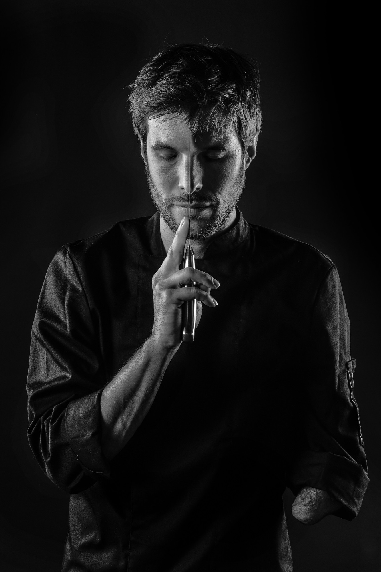 Portrait du chef Grégory Cuilleron par Julien Bouvier, photographe culinaire à Lyon