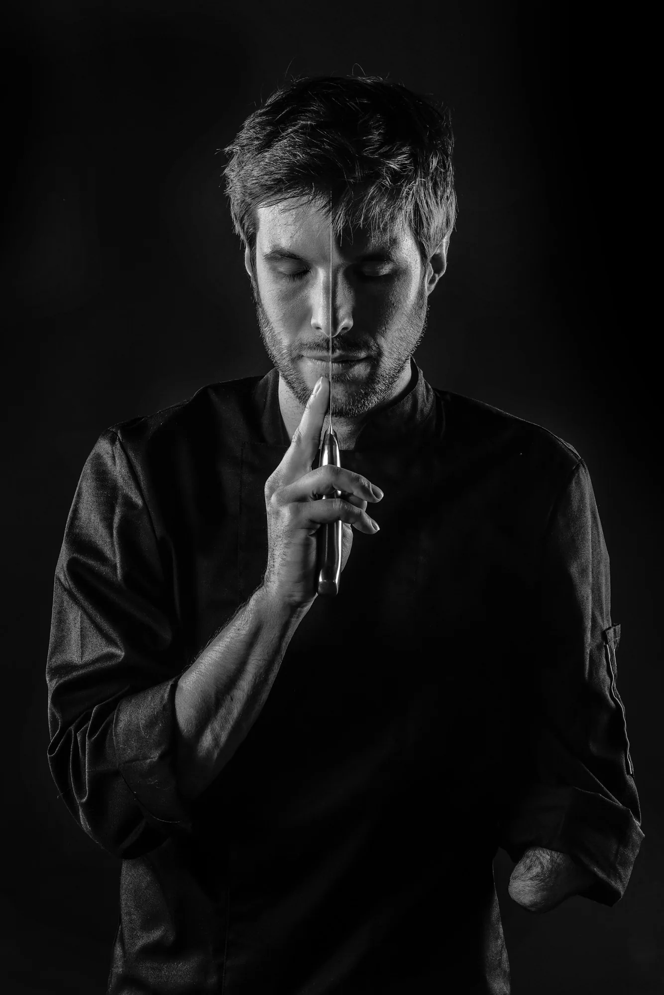 Portrait du chef Grégory Cuilleron par Julien Bouvier, photographe culinaire à Lyon